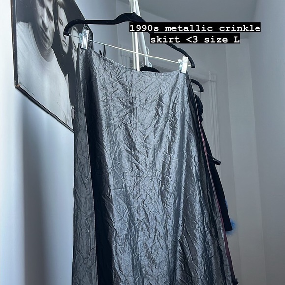 1990s taffeta crinkle shiny silver grey maxi formal skirt - Picture 2 of 3